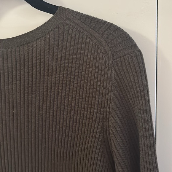 NWT Uniqlo Merino Ribbed Top - Picture 4 of 6